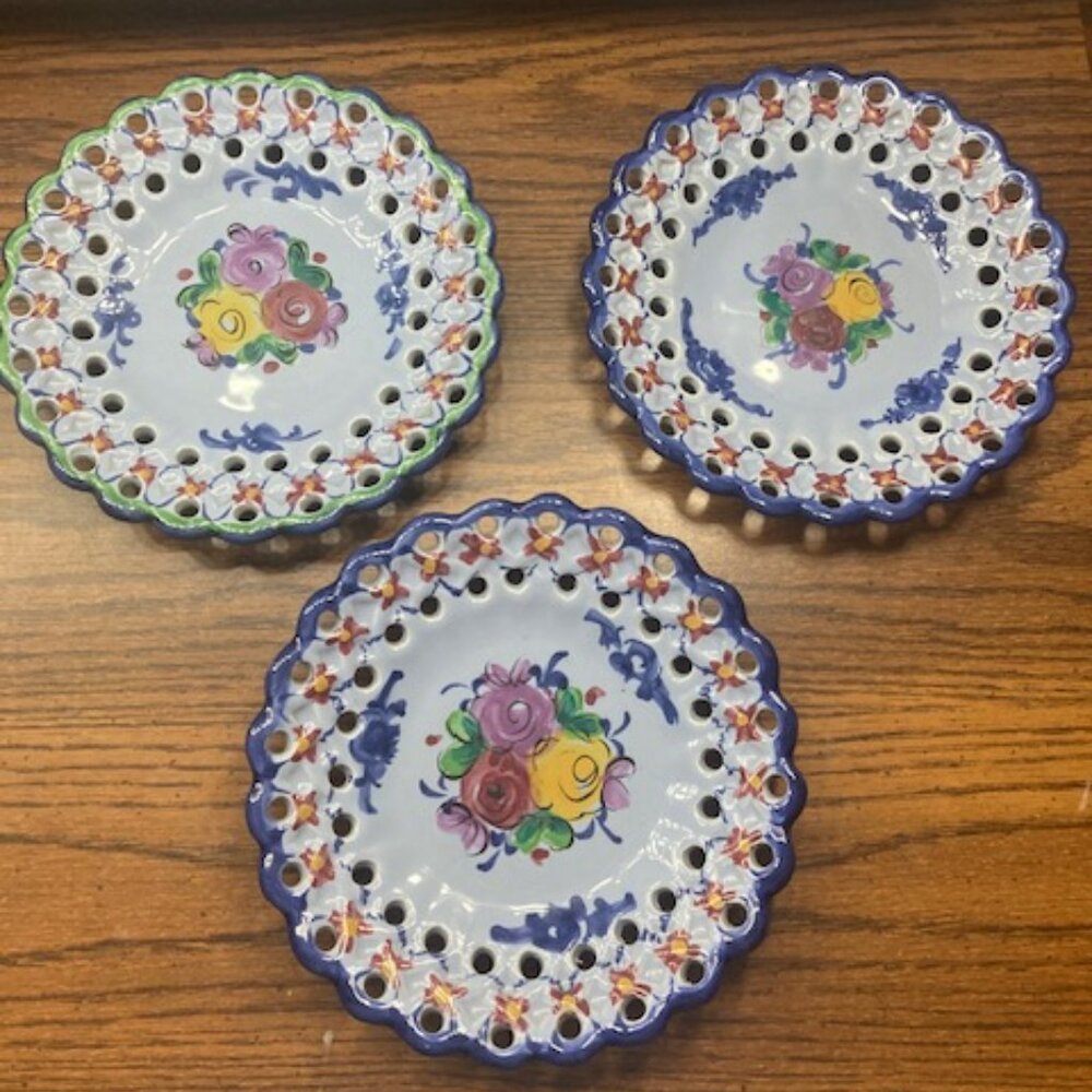 Set of 3 HandPainted Deco. Dishes by Vestal Alcobaca
